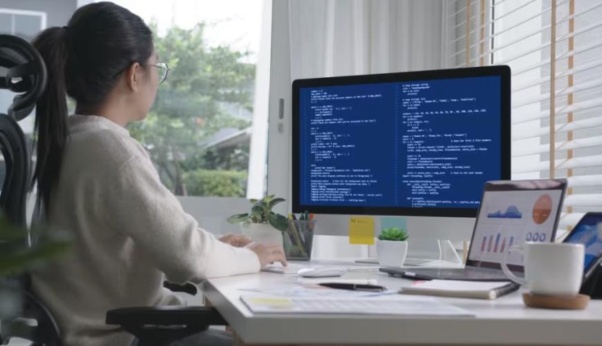 江城区企业数字化解决方案：机器学习赋能商业模式升级的核心路径